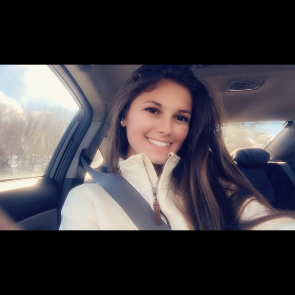 Meet your Posher, Mackenzie